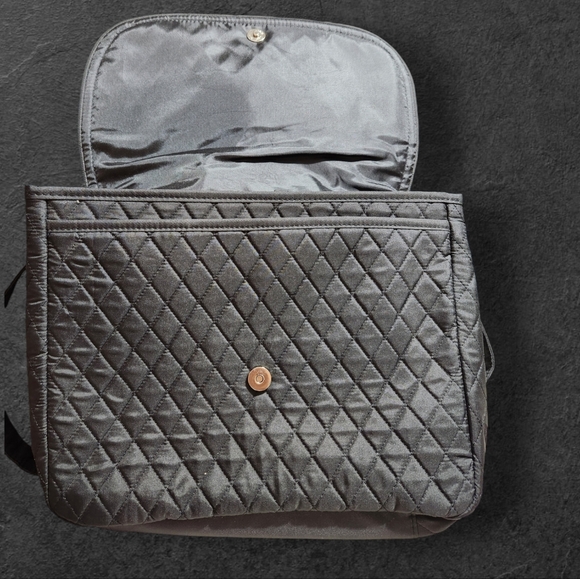 NWOT Black 3-in-1 Messenger Bag up to 13" Wide x 10" Length Tablets with Straps - Picture 2 of 7